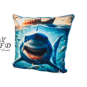 Gyönyörű egyedi dekorpárna Cápa mintával!(csak huzat!) - otthon & életmód - lakástextil - párna & párnahuzat - díszpárna (belsővel együtt) - Meska.hu