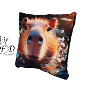 Gyönyörű egyedi dekorpárna Capibara mintával!(csak huzat!) - otthon & életmód - lakástextil - párna & párnahuzat - díszpárna (belsővel együtt) - Meska.hu