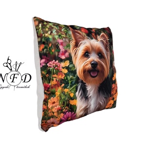 Gyönyörű egyedi dekorpárna Yorki virágokkal mintával!(csak huzat!) - otthon & életmód - lakástextil - párna & párnahuzat - díszpárna (belsővel együtt) - Meska.hu