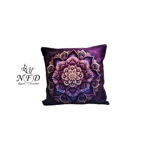 Gyönyörű egyedi dekorpárna lila mandala mintával! - Meska.hu