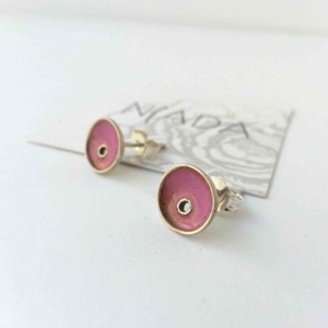 Rózsaszín tűzzománc ezüst bedugós fülbevaló, pötty fülbevaló ezüstből - ékszer - fülbevaló - pötty fülbevaló - Meska.hu