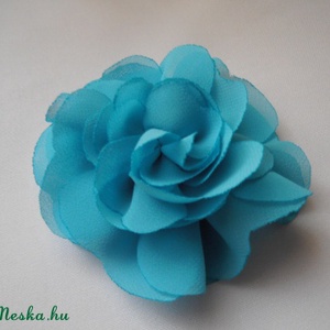 Türkiz virág kitűzők ballagási ruhára -  - Meska.hu