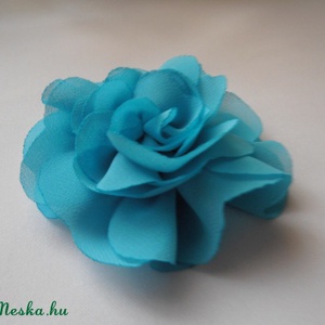 Türkiz virág kitűzők ballagási ruhára -  - Meska.hu