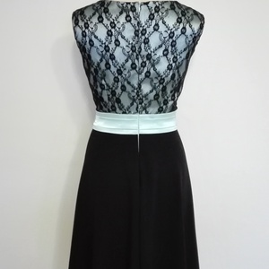 Menta-fekete csipkés alkalmiruha -  - Meska.hu