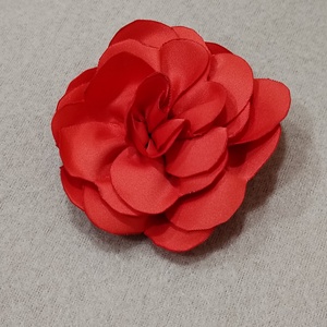 Virág kitűző - ékszer - kitűző és bross - kitűző - Meska.hu