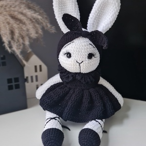 Horgolt balerina nyuszi (46cm), Játék & Sport, Plüssállat & Játékfigura, Nyuszi, Horgolás, MESKA