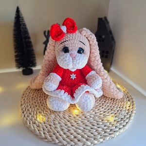 Horgolt nagyfülű nyuszi ünnepi ruhában - játék & sport - plüssállat & játékfigura - nyuszi - Meska.hu