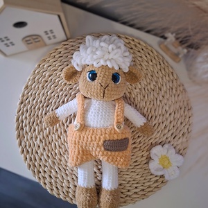 Kézzel horgolt plüss bárány, Játék & Sport, Plüssállat & Játékfigura, Plüss bárány, Horgolás, MESKA