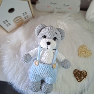 Horgolt maci világoskék ruhában - Meska.hu