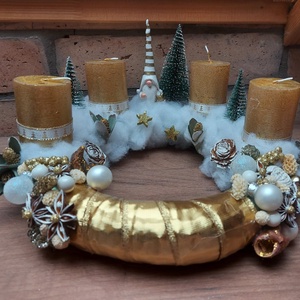 Arany Manócskás fenyőfás adventi koszorú - karácsony - adventi díszek - adventi koszorú - Meska.hu