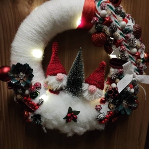 Karácsonyi horgolt Manós világító kopogtató / ajtódísz - karácsony - adventi díszek - adventi ajtódísz - Meska.hu