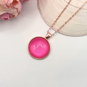 Rózsaarany nyaklánc  pink lencsével - ékszer - fülbevaló - lógó fülbevaló - Meska.hu