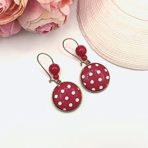 Antik bronz akasztós fülbevaló  piros, fehér pöttyös textil lencsével, piros korallkő ásványgyönggyel - ékszer - fülbevaló - lógó fülbevaló - Meska.hu