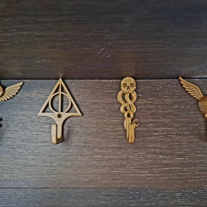 Harry Potter akasztó, Táska & Tok, Kulcstartó & Táskadísz, Táskaakasztó, Mindenmás, MESKA