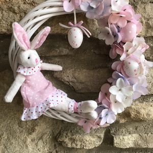 Nyuszis húsvéti ajtódísz kopogtató / ablakdísz dekorávió rózsaszín fehér egyedi - Meska.hu