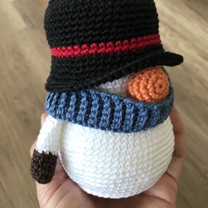 horgolt hóember - karácsony - karácsonyi lakásdekoráció - karácsonyi manók, figurák - Meska.hu