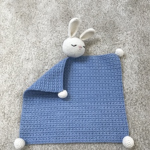 horgolt nyuszis szundikendő - Meska.hu