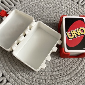 UNO kártya tartó és tároló doboz  3D nyomtatott - játék & sport - táblajáték és kártyajáték - kártya - Meska.hu UNO kártya tartó és tároló doboz  3D nyomtatott - játék & sport - táblajáték és kártyajáték - kártya - Meska.hu