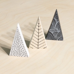 Fenyő háromszög dísz (kombinálható) - karácsony - karácsonyi lakásdekoráció - karácsonyfadíszek - Meska.hu
