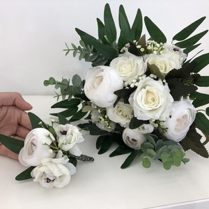 Fehér rózsás és bazsarózsás menyasszonyi örökcsokor, Esküvő, Menyasszonyi- és dobócsokor, Virágkötés, MESKA