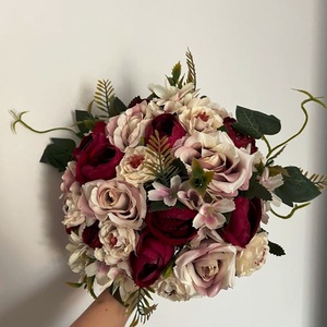Bordó és rózsaszín rózsás menyasszonyi örökcsokor, menyasszonyi csokor, Esküvő, Menyasszonyi- és dobócsokor, Virágkötés, MESKA