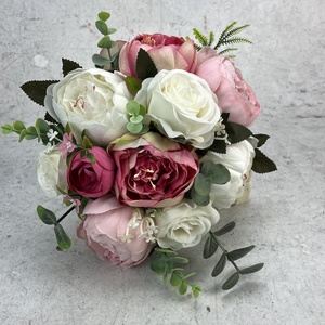 Rózsaszín ésfehér rózsás menyasszonyi örökcsokor, Esküvő, Menyasszonyi- és dobócsokor, Virágkötés, MESKA