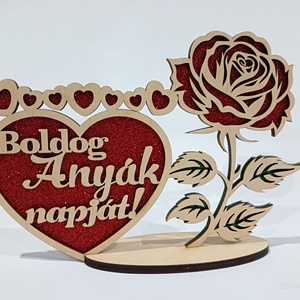 Anyák-napi szív rózsával, Otthon & Életmód, Dekoráció, Virágdísz és tartó, Koszorú, Famegmunkálás, Gravírozás, pirográfia, MESKA
