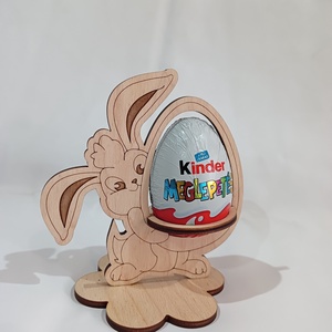 Kinder nyuszi, Karácsony, Karácsonyi lakásdekoráció, Ünnepi asztaldekoráció, Famegmunkálás, Gravírozás, pirográfia, MESKA
