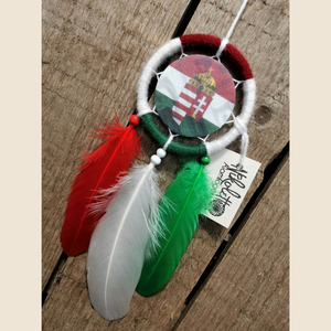 Magyar címeres, zászlós, fényképes álomfogó - Nikolett Álomfogók - otthon & életmód - dekoráció - fali és függő dekoráció - álomfogó - Meska.hu