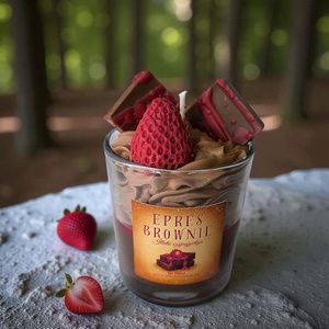 Epres Brownie illatú szójaviasz gyertya - 200ml - Nikolett Dekor - Meska.hu