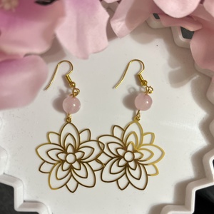 Lótuszvirág fülbevaló - ékszer - fülbevaló - lógó fülbevaló - Meska.hu