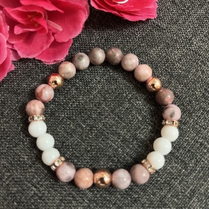 Ásványkarkötő zebra jáspis, jade - ékszer - karkötő - ásványkarkötő - Meska.hu