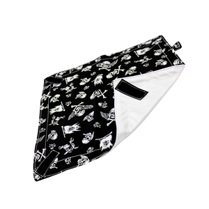 Kalózos-koponyás újraszalvéta, uzsis szalvéta, szendvics csomagoló (g004n) - otthon & életmód - konyhafelszerelés, tálalás - konyhai textil - szalvéta - Meska.hu
