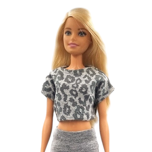 Oversized, szürke párducmintás rövid barbie póló  - ruha barbie típusú babákhoz (a034sp) - játék & sport - baba & babaház - barbie ruhák - Meska.hu