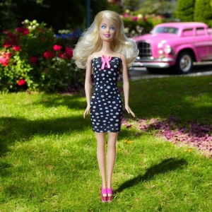 Pöttyös barbie kisruha pink masnival - ruha barbie típusú babákhoz (a054fp), Játék & Sport, Baba & babaház, Barbie ruhák, Varrás, MESKA
