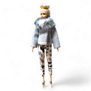 Szürke polár kabát  - ruha barbie típusú babákhoz (d001sf) - játék & sport - baba & babaház - barbie ruhák - Meska.hu