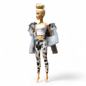Szürke polár kabát  - ruha barbie típusú babákhoz (d001sf) - játék & sport - baba & babaház - barbie ruhák - Meska.hu