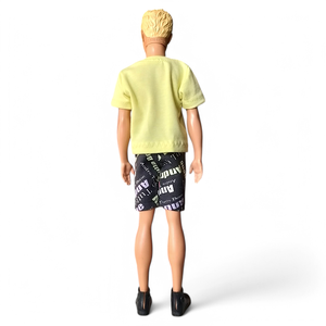 -Fiú póló, Ken póló, tornacipős mintával- ruha barbie típusú babákhoz (f007st) - játék & sport - baba & babaház - barbie ruhák - Meska.hu