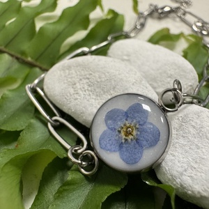 Nefelejcs karkötő , Ékszer, Karkötő, Karkötő medállal, Ékszerkészítés, MESKA