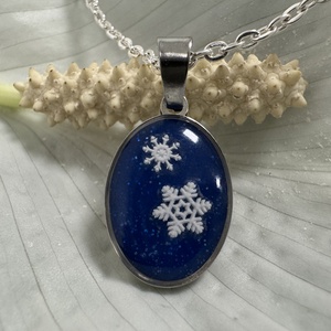 Karácsonyi havazás nyaklánc - ékszer - nyaklánc - medálos nyaklánc - Meska.hu
