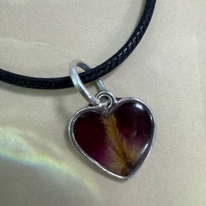 Mama rózsája 01 - nyaklánc  - ékszer - nyaklánc - medálos nyaklánc - Meska.hu