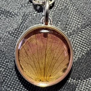 Mama rózsája 03 - medál nyakláncon - Meska.hu