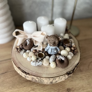 Macis adventi koszorú lábakon álló fa szeleten, Karácsony, Adventi díszek, Adventi koszorú, , MESKA