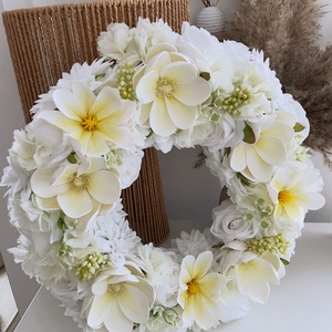 Magnóliás ajtódísz - Meska.hu