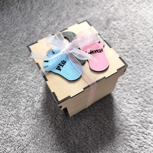 Baba neme bejelentő doboz, fiú vagy lány, gender reveal - játék & sport - babalátogató ajándékcsomag - Meska.hu
