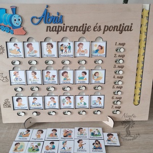 Napirend tervező tábla és pontgyűjtő gyerekeknek, fa napirend tervező, Játék & Sport, Készségfejlesztő és Logikai játék, Montessori szivárvány, Waldorf játékok, Famegmunkálás, Gravírozás, pirográfia, MESKA