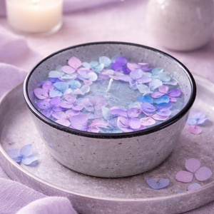 Körte és frézia illatú gyertya - Meska.hu