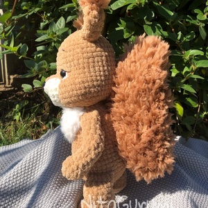 Plüss mókus - játék & sport - plüssállat & játékfigura - más figura - Meska.hu