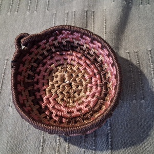 Ékszertartó - ropecoil technikával, Ékszer, Ékszertartó, Ékszertartó tál, Kosárfonás, Szövés, MESKA