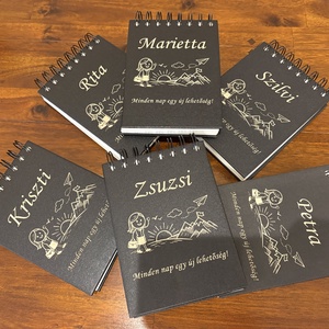 Névre szóló jegyzetfüzet - otthon & életmód - papír, írószer - jegyzetfüzet & napló - Meska.hu